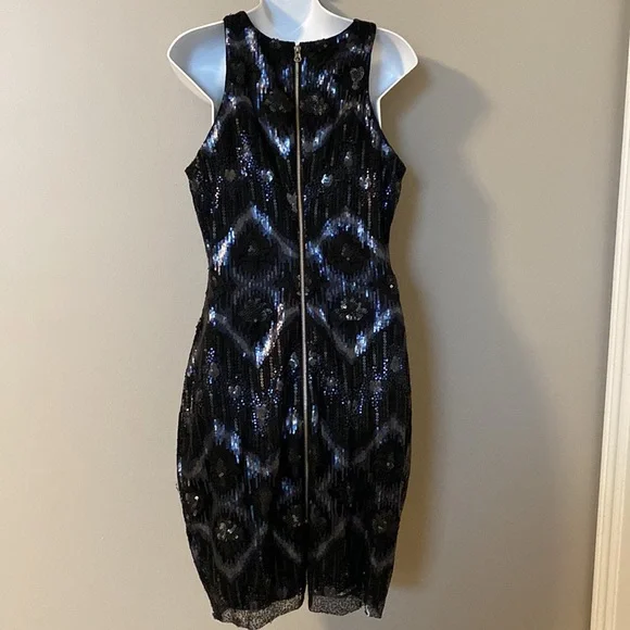 Black sequin dress - Picture 3 of 4